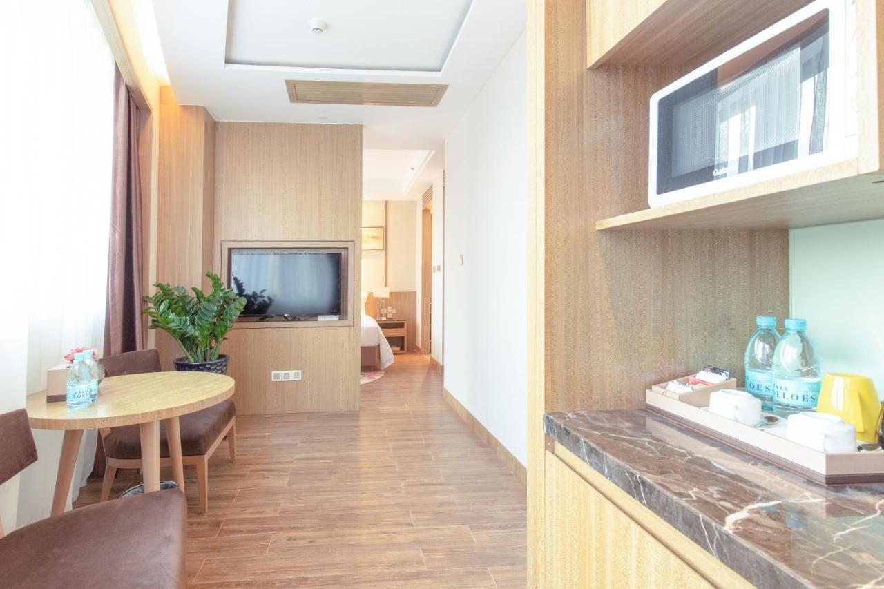 Southern-Club Station 1 Hotel-Free Canton Fair Shuttle Bus מראה חיצוני תמונה