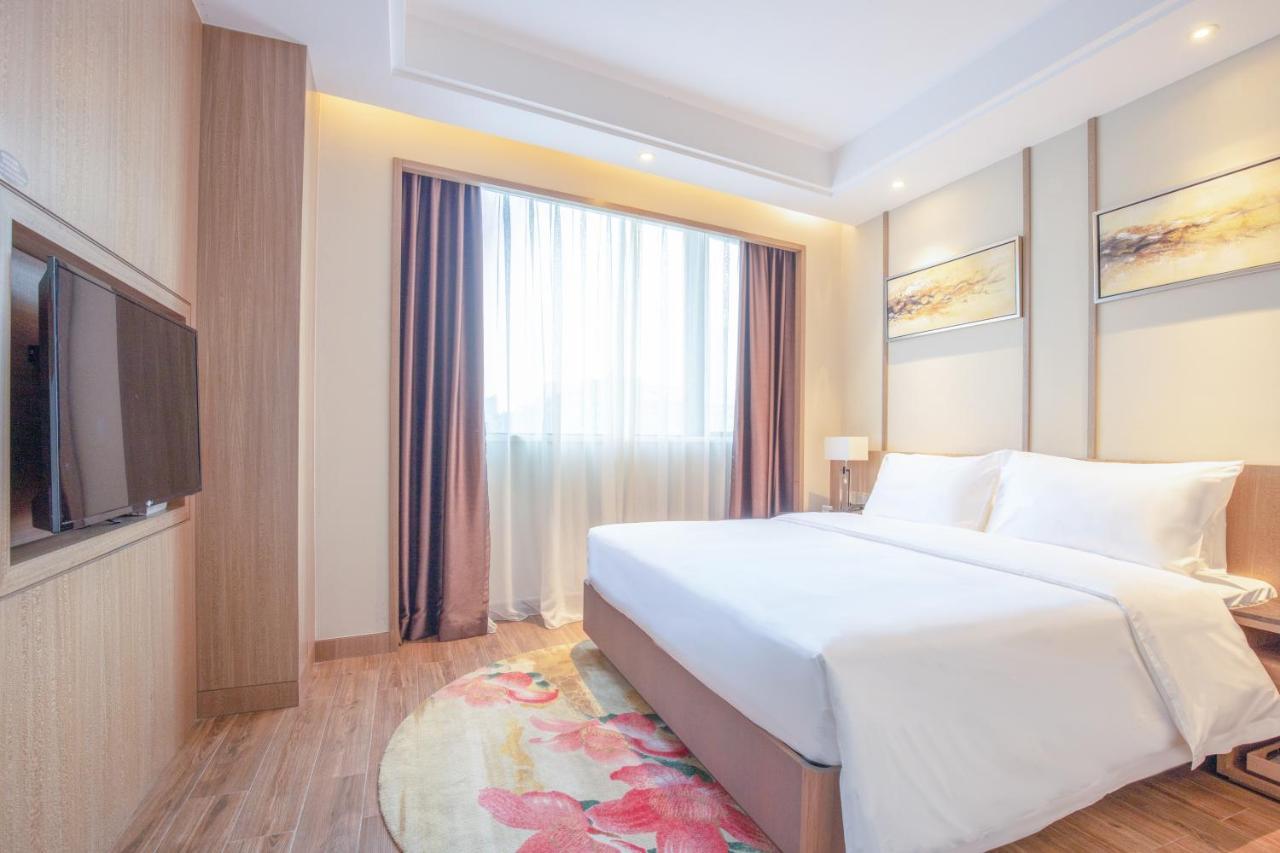 Southern-Club Station 1 Hotel-Free Canton Fair Shuttle Bus מראה חיצוני תמונה