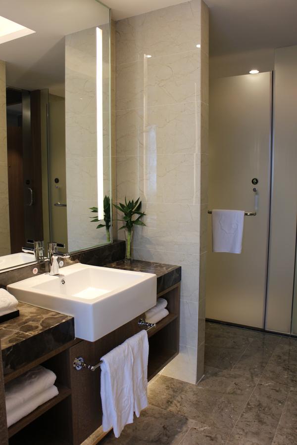 Southern-Club Station 1 Hotel-Free Canton Fair Shuttle Bus מראה חיצוני תמונה