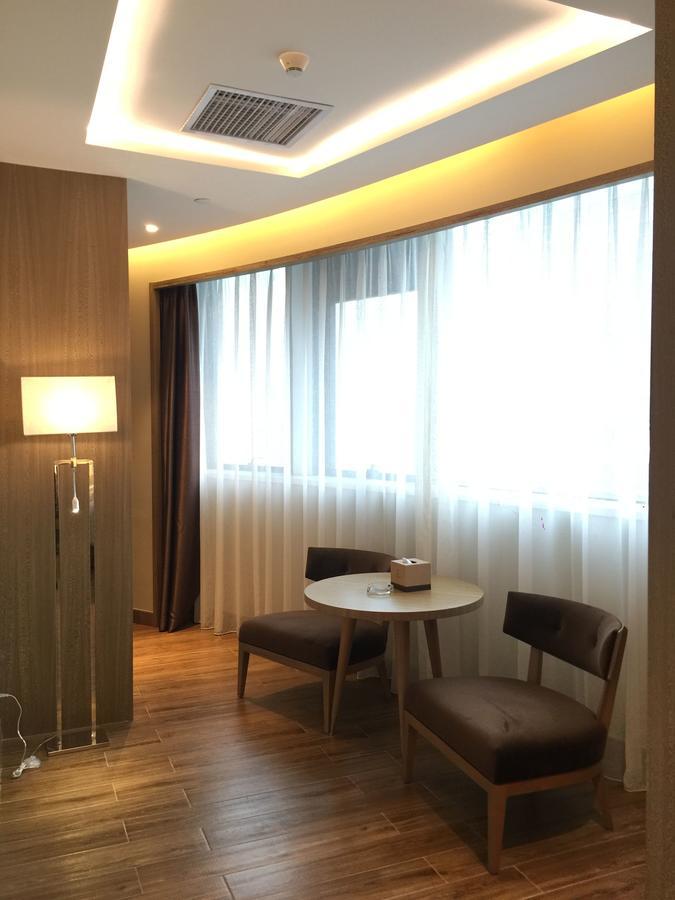 Southern-Club Station 1 Hotel-Free Canton Fair Shuttle Bus מראה חיצוני תמונה