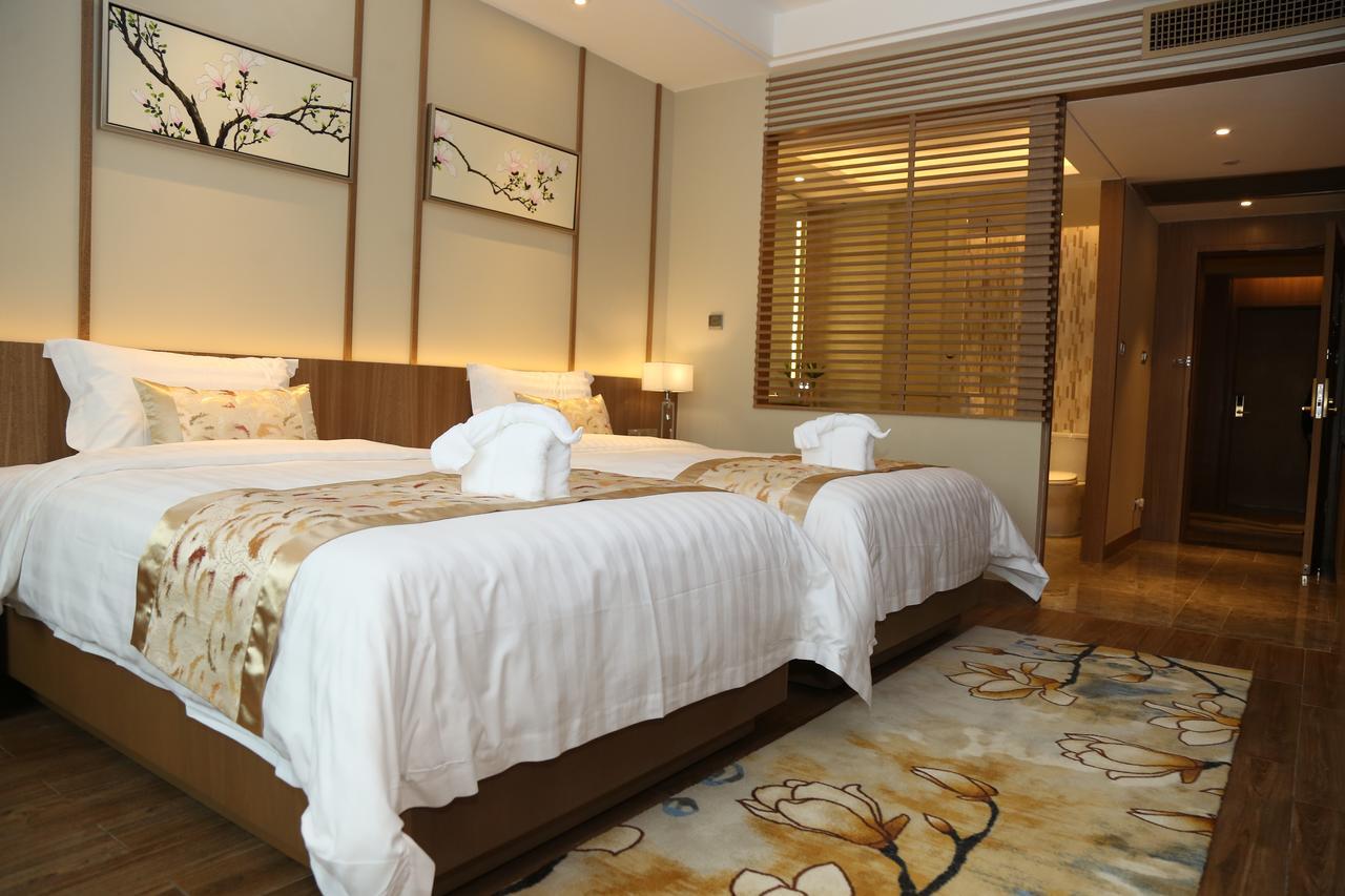 Southern-Club Station 1 Hotel-Free Canton Fair Shuttle Bus מראה חיצוני תמונה